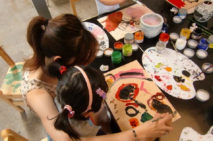 [转载]父亲节画爸爸----用色彩表达情绪
